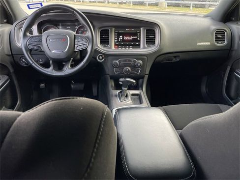 Used 2023 Dodge Charger SXT image 9