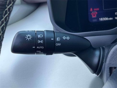 Certified 2024 Toyota Sequoia Capstone image 28