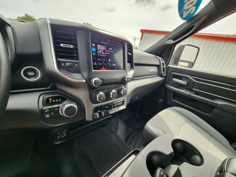 Used 2024 RAM 2500 Big Horn w/ Bed Utility Group AWD/4WD image 24