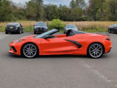 Used 2025 Chevrolet Corvette Stingray Premium Conv image 5