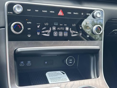 New 2027 Genesis GV80 3.5T Prestige AWD/4WD image 28