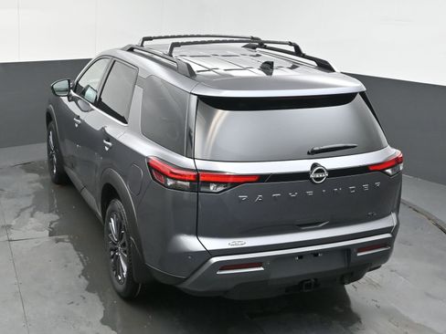 New 2026 Nissan Pathfinder SL w/ SL Premium Package FWD image 37