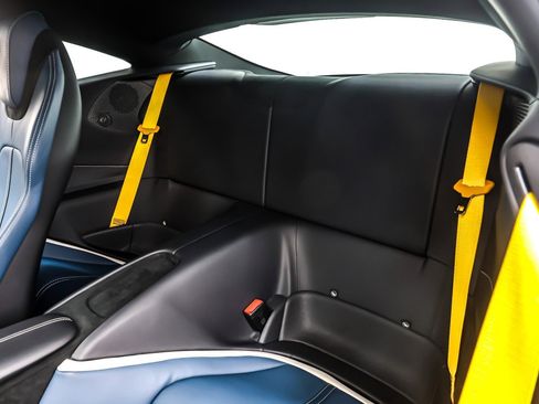 Used 2022 Ferrari Roma image 7