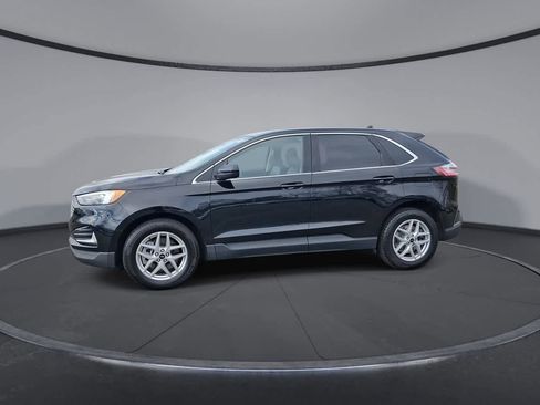 Used 2024 Ford Edge SEL image 4