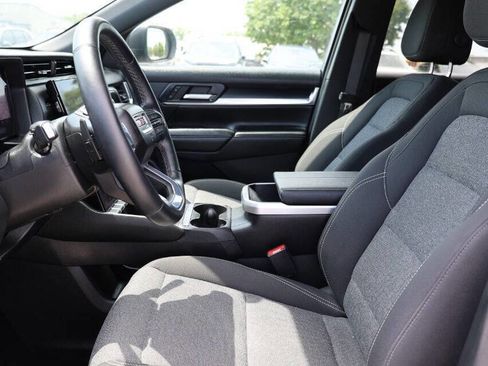 Used 2025 GMC Terrain Elevation AWD/4WD image 12