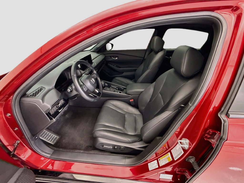 Used 2024 Honda Accord Sport image 17