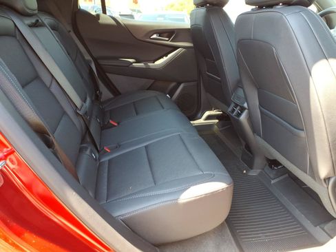 Certified 2026 Chevrolet Equinox LT w/ Convenience Package II FWD image 27