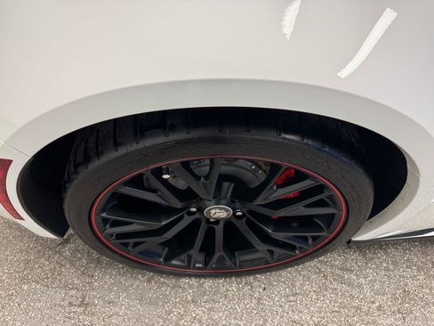 Used 2017 Chevrolet Corvette Z06 image 22