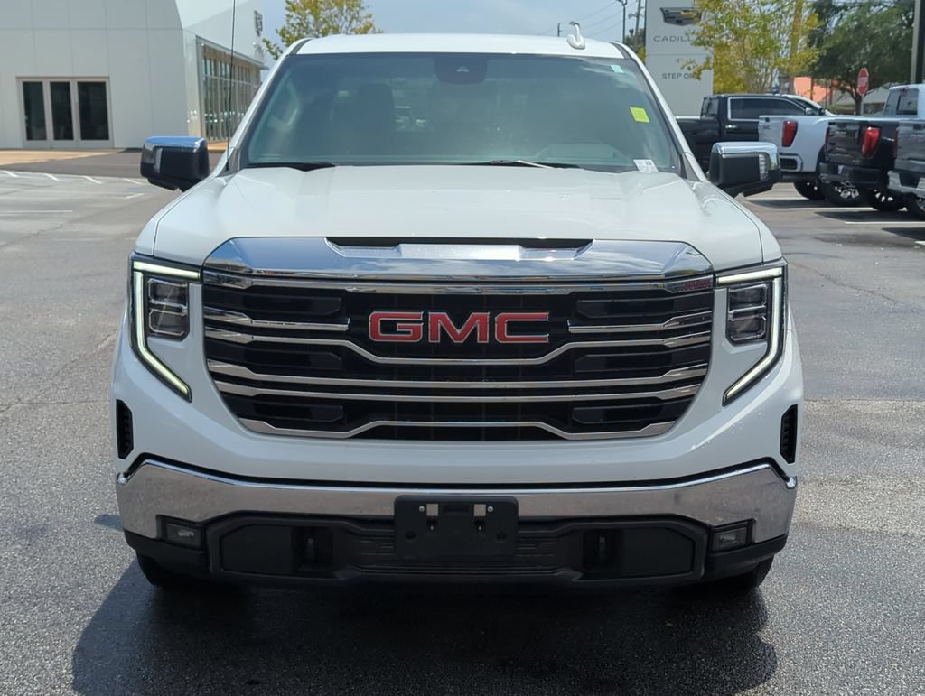 Used 2024 GMC Sierra 1500 SLT AWD/4WD image 9