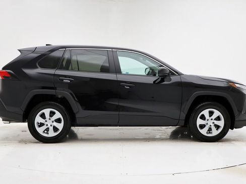 Used 2024 Toyota RAV4 LE image 3