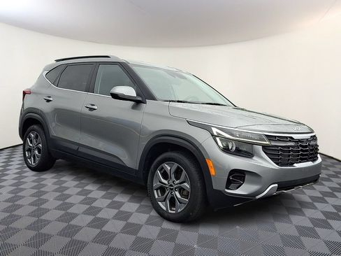 Used 2024 Kia Seltos S AWD/4WD image 1