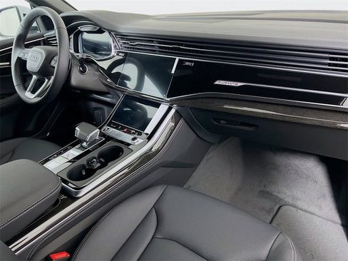 New 2026 Audi Q8 Premium Plus image 28
