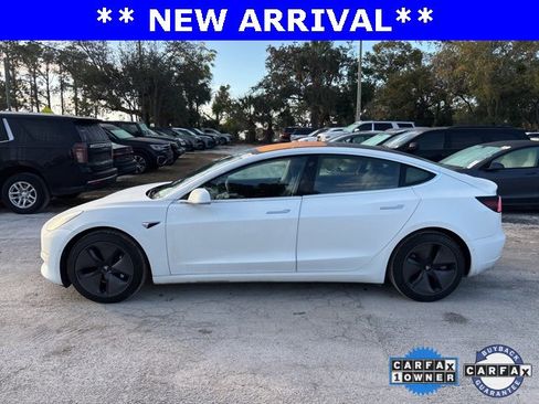 Used 2019 Tesla Model 3 Standard Range Plus image 16