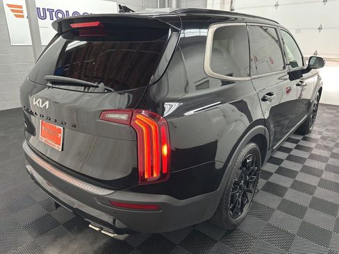 Used 2022 Kia Telluride SX w/ SX Prestige Package image 10