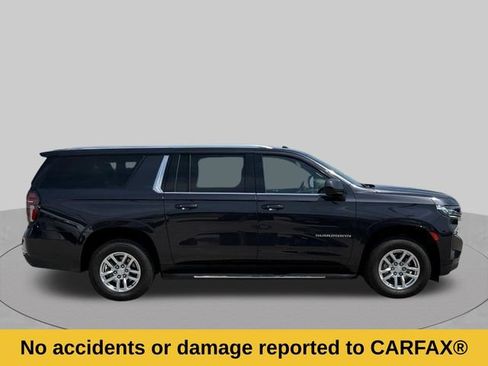 Used 2024 Chevrolet Suburban LT AWD/4WD image 2