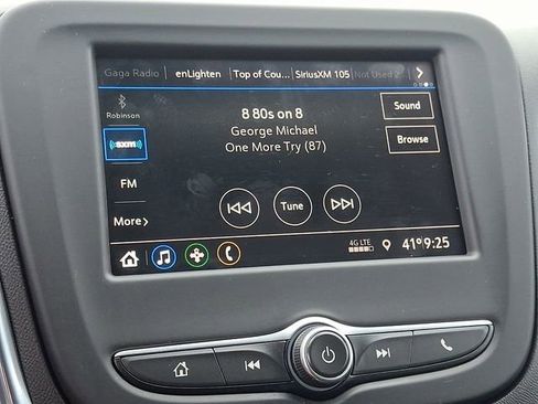 Used 2020 Chevrolet Equinox LT image 16