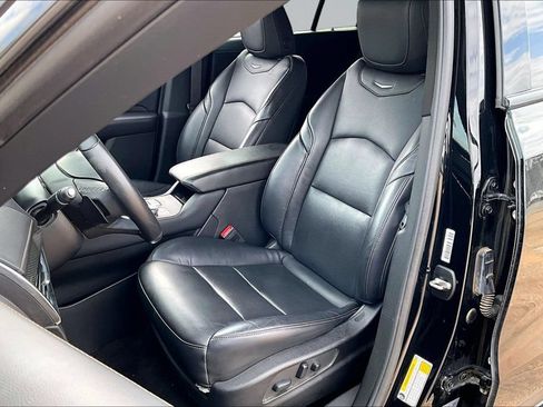 Used 2022 Cadillac XT4 Sport w/ Comfort Package FWD image 24