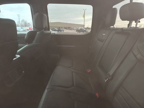 Used 2024 Ford F350 Platinum w/ FX4 Off-Road Package image 23