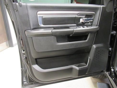 Used 2022 RAM 1500 Classic Warlock w/ Trailer & Traction Group image 10