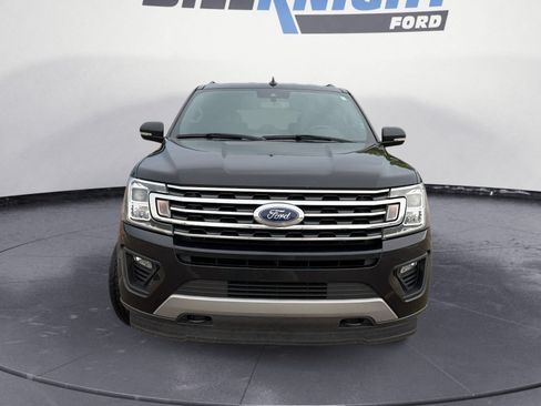 Used 2020 Ford Expedition XLT w/ Equipment Group 201A AWD/4WD image 8