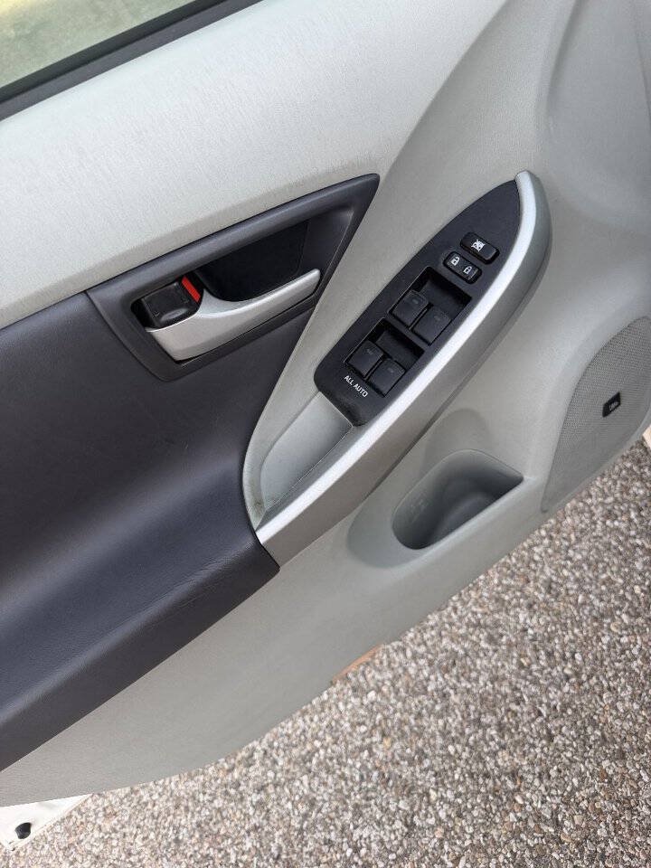Used 2010 Toyota Prius One FWD image 10
