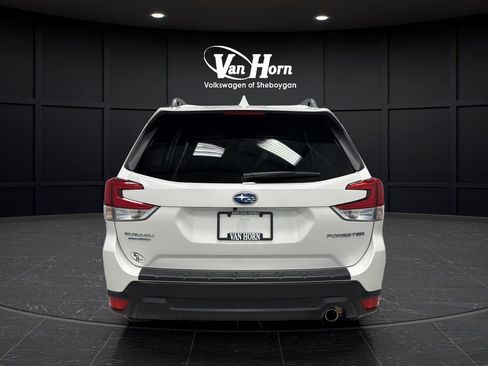 Used 2023 Subaru Forester Limited w/ Popular Package #2 AWD/4WD image 4
