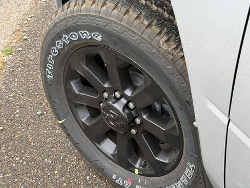 New 2026 RAM 3500 Big Horn AWD/4WD image 13