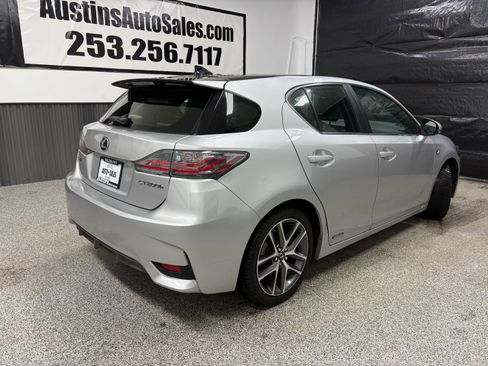 Used 2015 Lexus CT 200h w/ F Sport w/Nuluxe Interior image 3