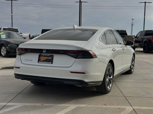 Used 2023 Honda Accord EX image 10