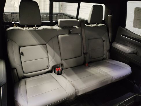 New 2026 GMC Sierra 1500 SLT w/ SLT Premium Plus Package image 11