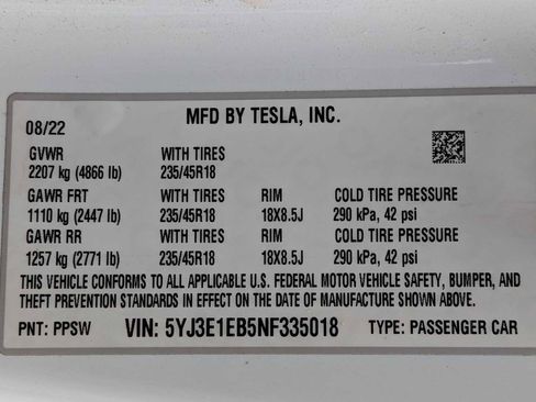 Used 2022 Tesla Model 3 Long Range AWD/4WD image 29