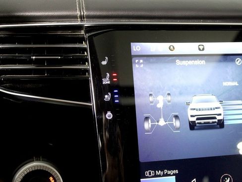 Used 2022 Jeep Grand Wagoneer Series I image 18