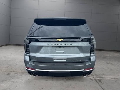 New 2026 Chevrolet Suburban Premier w/ Sun And Tow Package