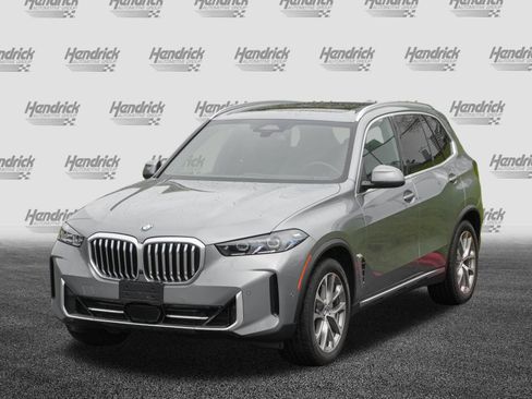 Certified 2024 BMW X5 xDrive40i w/ Premium Package AWD/4WD image 5