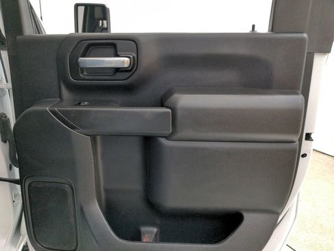 Used 2021 Chevrolet Silverado 2500 W/T image 27