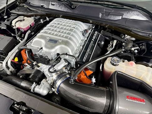 Used 2021 Dodge Challenger SRT Hellcat w/ Plus Package image 24