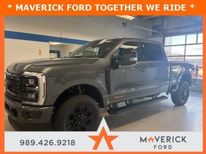New 2026 Ford F250 Lariat w/ Black Appearance Package