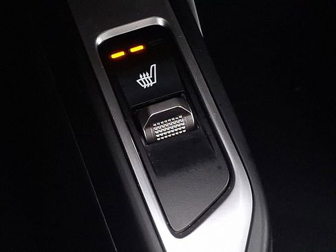 Certified 2023 Kia Sorento X-Line EX image 21