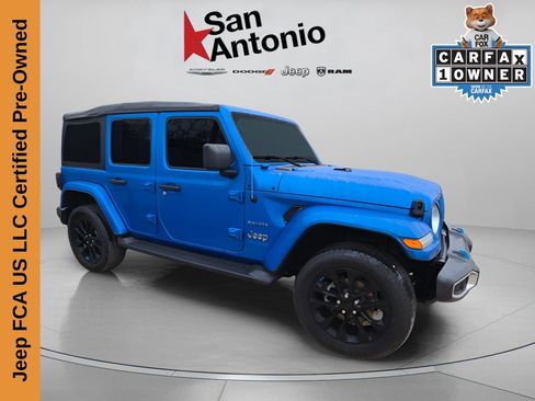 Certified 2022 Jeep Wrangler Unlimited Sahara image 1