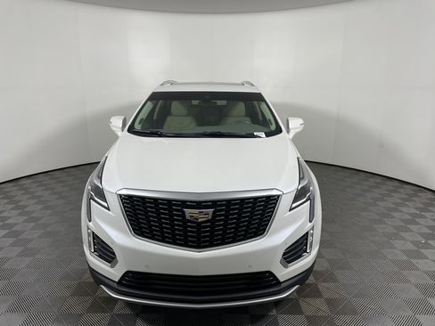 Used 2021 Cadillac XT5 Premium Luxury image 8