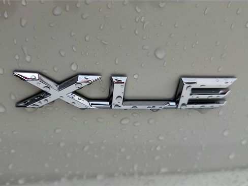 Certified 2024 Toyota Grand Highlander XLE image 20