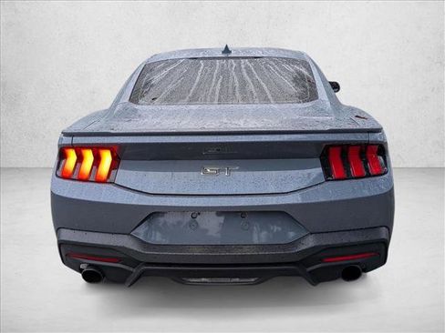 Used 2024 Ford Mustang GT Premium image 4