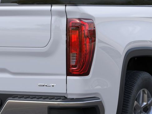 New 2026 GMC Sierra 1500 SLT RWD image 12