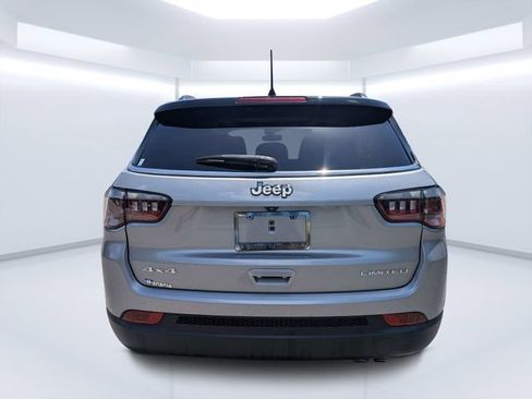 Used 2022 Jeep Compass Limited w/ Sun and Sound Group AWD/4WD image 4