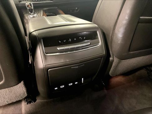 Used 2023 Cadillac Escalade Sport Platinum image 29