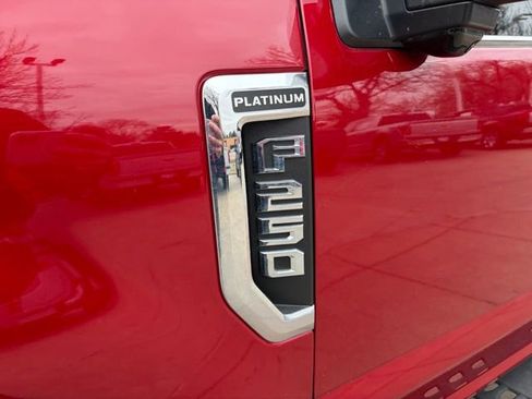 Used 2022 Ford F250 Platinum w/ Tremor Off-Road Package image 11