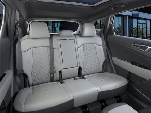 New 2025 Kia Sportage X-Line Prestige image 16