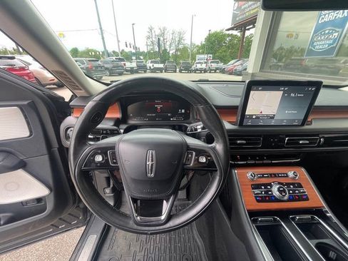 Used 2020 Lincoln Aviator Reserve w/ Equipment Group 201A image 25