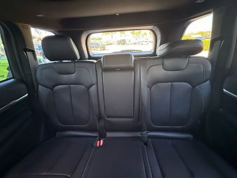 New 2026 Jeep Grand Cherokee Limited w/ Luxury Tech Group II RWD image 25
