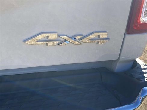 Used 2024 RAM 3500 Big Horn image 6